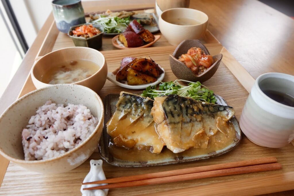 簡単♪サバの味噌煮【平日の時短ごはんレシピ】